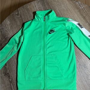 Nike Bright Green Track Jacket. KIDS. 4 T